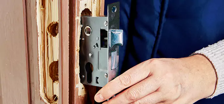 Garage Door Lock Replacement Thunder Bay